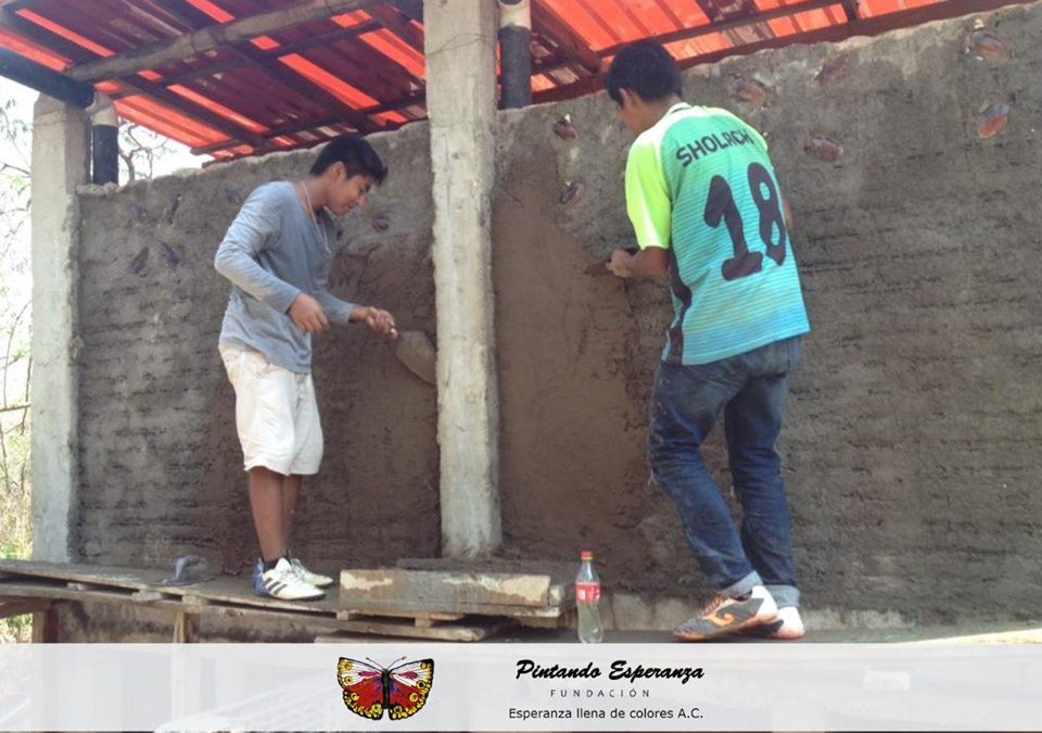 Avances de la construcción del sanitario seco