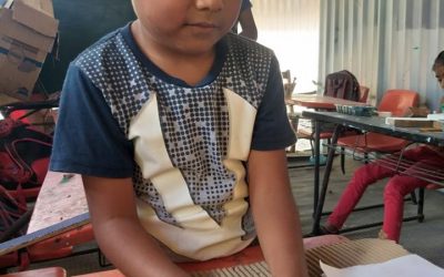 Taller de barro del comité de arte